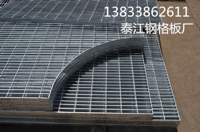 河北安平熱鍍鋅鋼格板廠家 河北安平熱鍍鋅鋼格板廠家